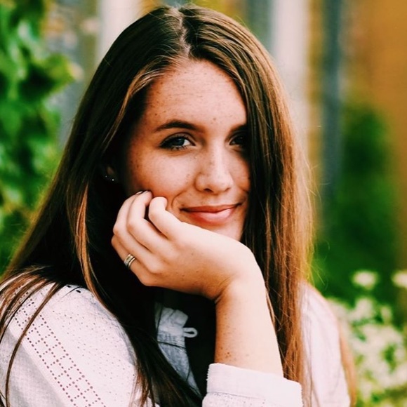 Meet the Posher Other - Meet your Posher, Bridget